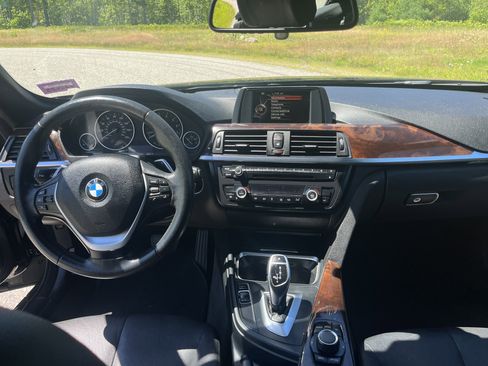 Used 2015 BMW 428i Convertible image 18