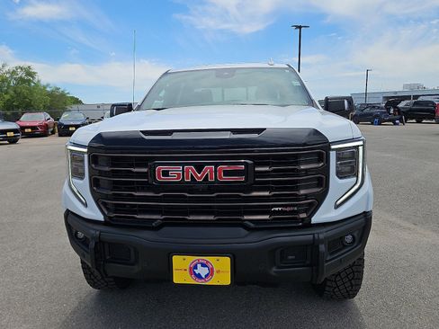 New 2026 GMC Sierra 1500 AT4X AWD/4WD image 8