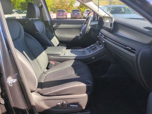 Certified 2025 Hyundai Palisade SEL image 27