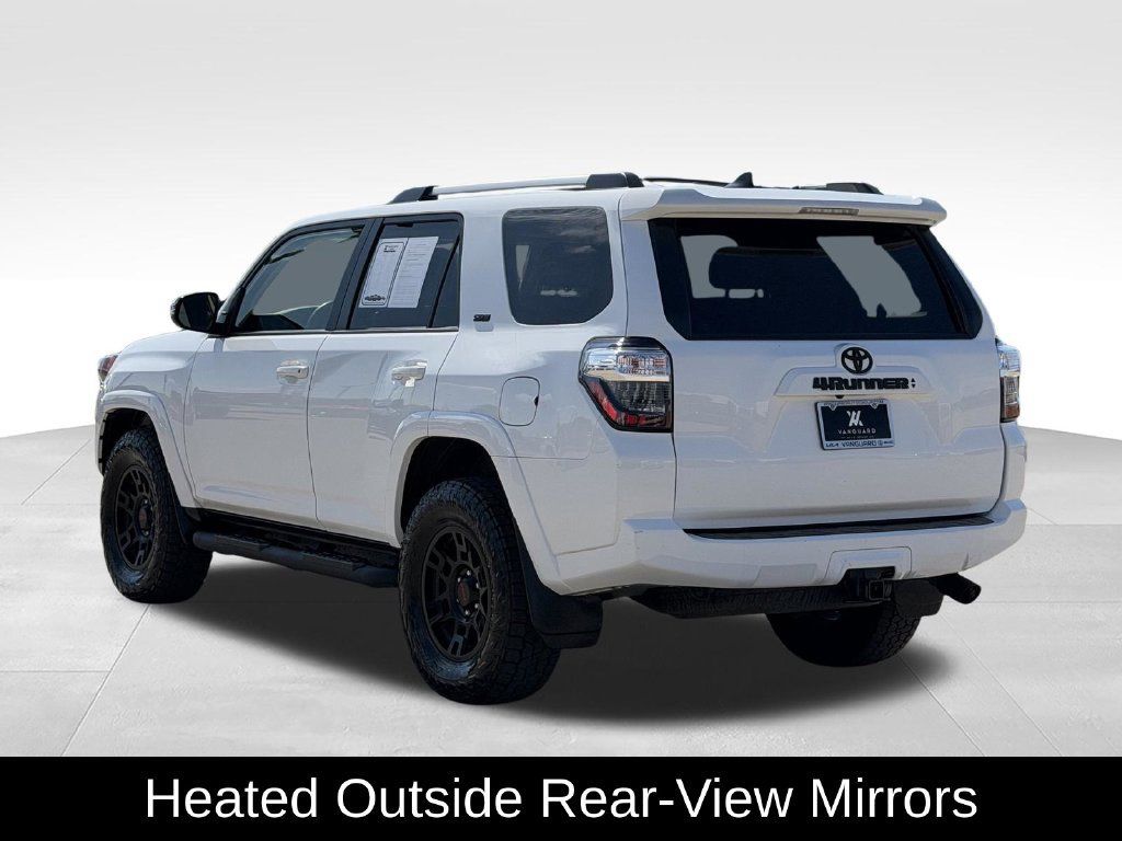 Used 2024 Toyota 4Runner SR5 Premium w/ Moonroof Package AWD/4WD image 7