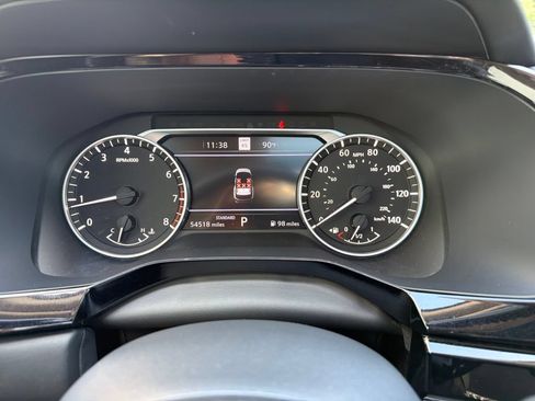 Used 2022 Nissan Pathfinder SL w/ SL Premium Package FWD image 50