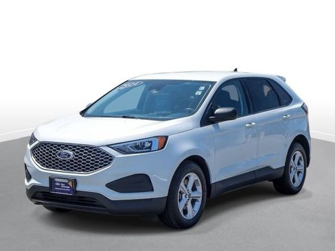 Used 2024 Ford Edge SE AWD/4WD image 4