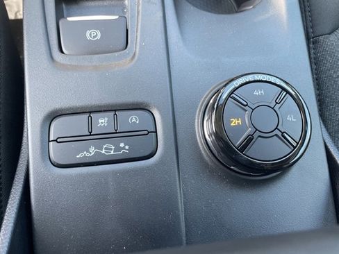 New 2025 Ford Ranger XLT w/ FX4 Off-Road Package image 15