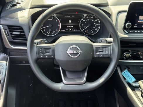 Used 2026 Nissan Rogue S AWD/4WD image 17