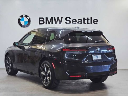 New 2026 BMW iX xDrive45 image 4