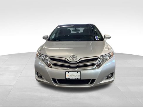 Used 2014 Toyota Venza XLE w/ XLE Premium Package AWD/4WD image 2