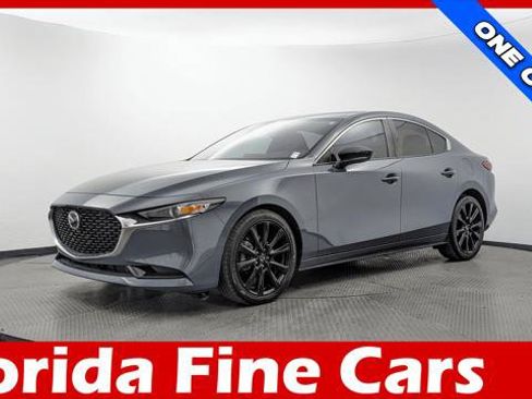 Used 2023 MAZDA MAZDA3 s FWD image 1