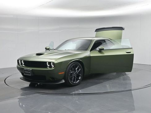 Used 2023 Dodge Challenger GT w/ Blacktop Package image 30