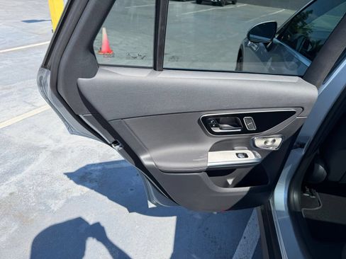 Used 2026 Mercedes-Benz GLC 300 4MATIC image 15