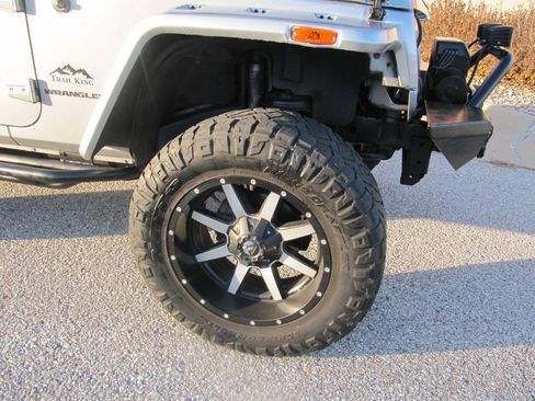 Used 2014 Jeep Wrangler Sport w/ Quick Order Package 24S AWD/4WD image 3