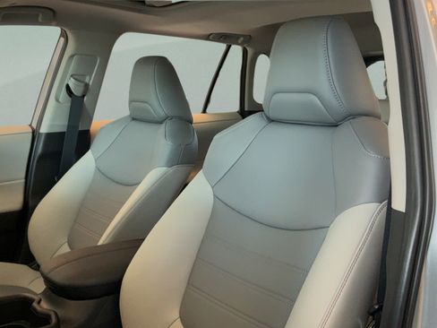 Certified 2025 Toyota RAV4 XLE Premium FWD image 25
