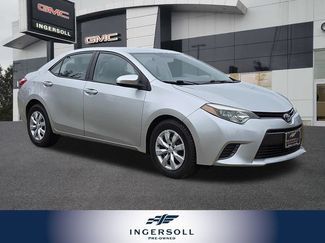 Used 2016 Toyota Corolla LE FWD video 1