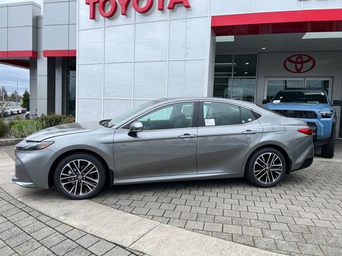 New 2026 Toyota Camry XLE image 2