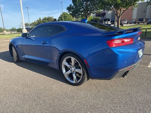 Used 2016 Chevrolet Camaro SS RWD image 5