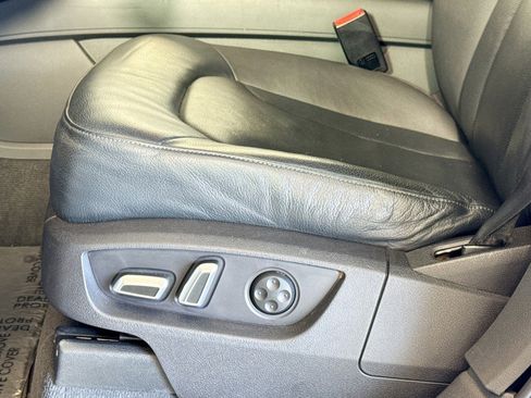 Used 2015 Audi Q7 3.0T S line Prestige w/ 21" S Line Plus Package image 18