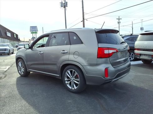 Used 2015 Kia Sorento SX image 25