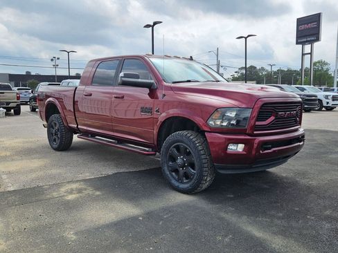 Used 2018 RAM 2500 Big Horn w/ Sport Appearance Group AWD/4WD image 8