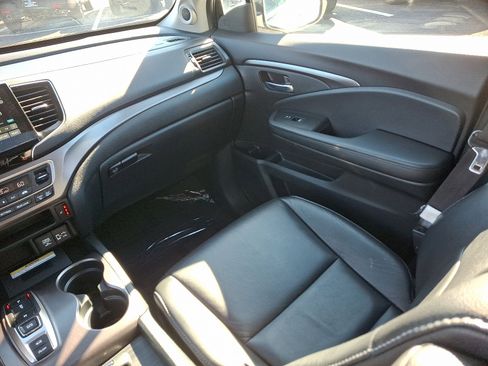 Used 2022 Honda Pilot Special Edition image 12