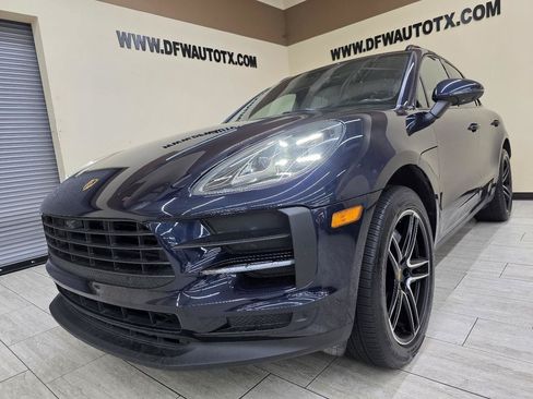 Used 2021 Porsche Macan AWD/4WD image 2
