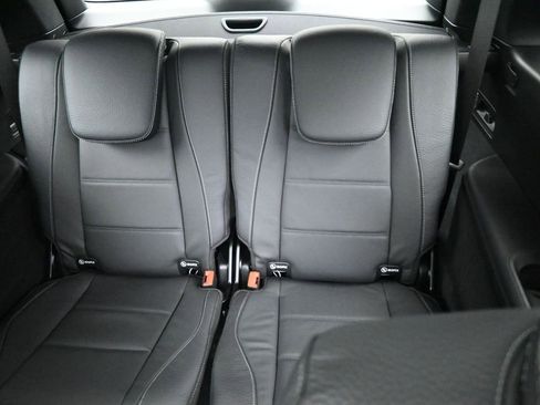 New 2026 Mercedes-Benz GLS 450 4MATIC image 23