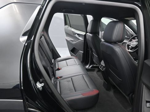 Used 2026 Chevrolet Equinox RS FWD image 17