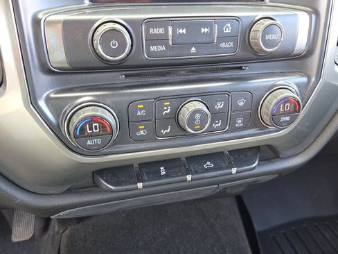 Used 2018 Chevrolet Silverado 1500 LT w/ All Star Edition AWD/4WD image 19