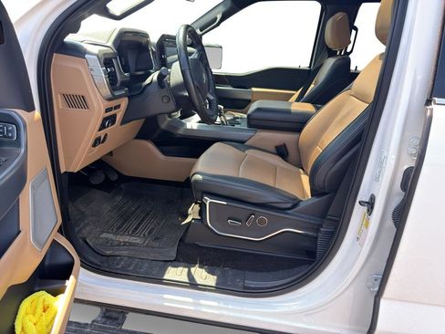 Used 2022 Ford F150 Lariat w/ Equipment Group 502A High AWD/4WD image 6