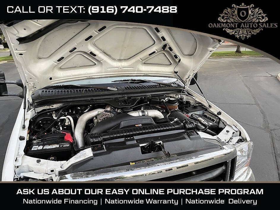 Used 2004 Ford F350 Lariat AWD/4WD image 22