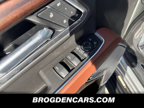 New 2026 GMC Sierra 2500 Denali Ultimate w/ LPO, Black Badging Package AWD/4WD image 8