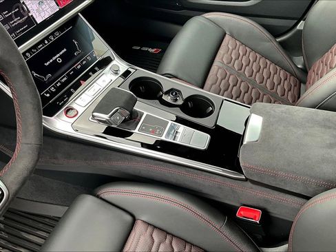New 2026 Audi RS 6 performance image 23