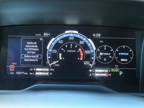 Used 2025 Toyota Sequoia Capstone AWD/4WD image 22