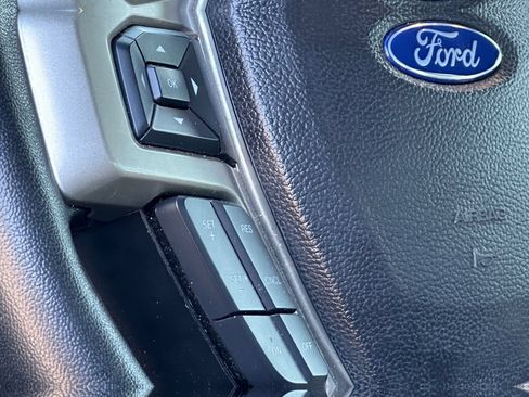 Used 2021 Ford F250 Lariat AWD/4WD image 17