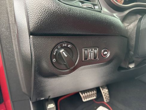 Used 2019 Dodge Challenger R/T Scat Pack image 14