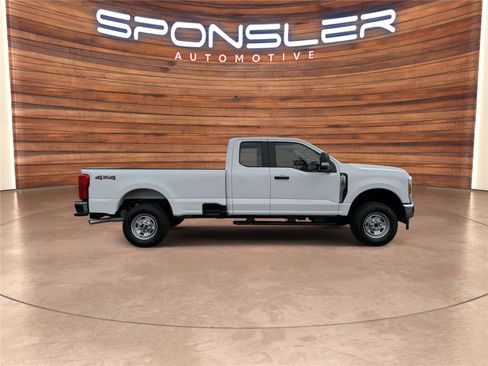 New 2026 Ford F250 XL w/ XL Chrome Package image 7