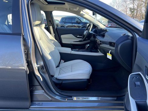 New 2026 Nissan Sentra SL image 16