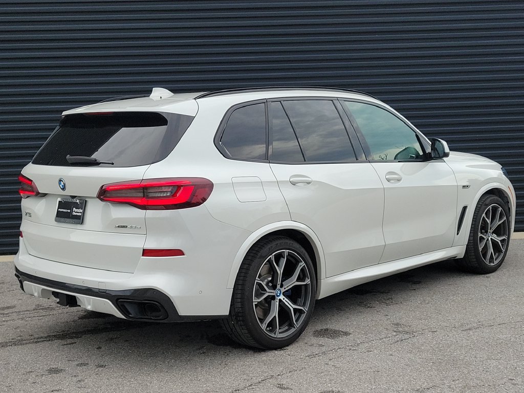 Used 2022 BMW X5 xDrive45e w/ M Sport Package AWD/4WD image 7