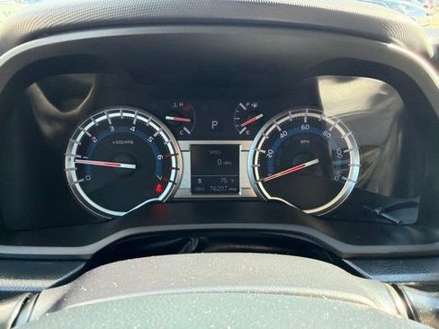 Used 2019 Toyota 4Runner Limited AWD/4WD image 29