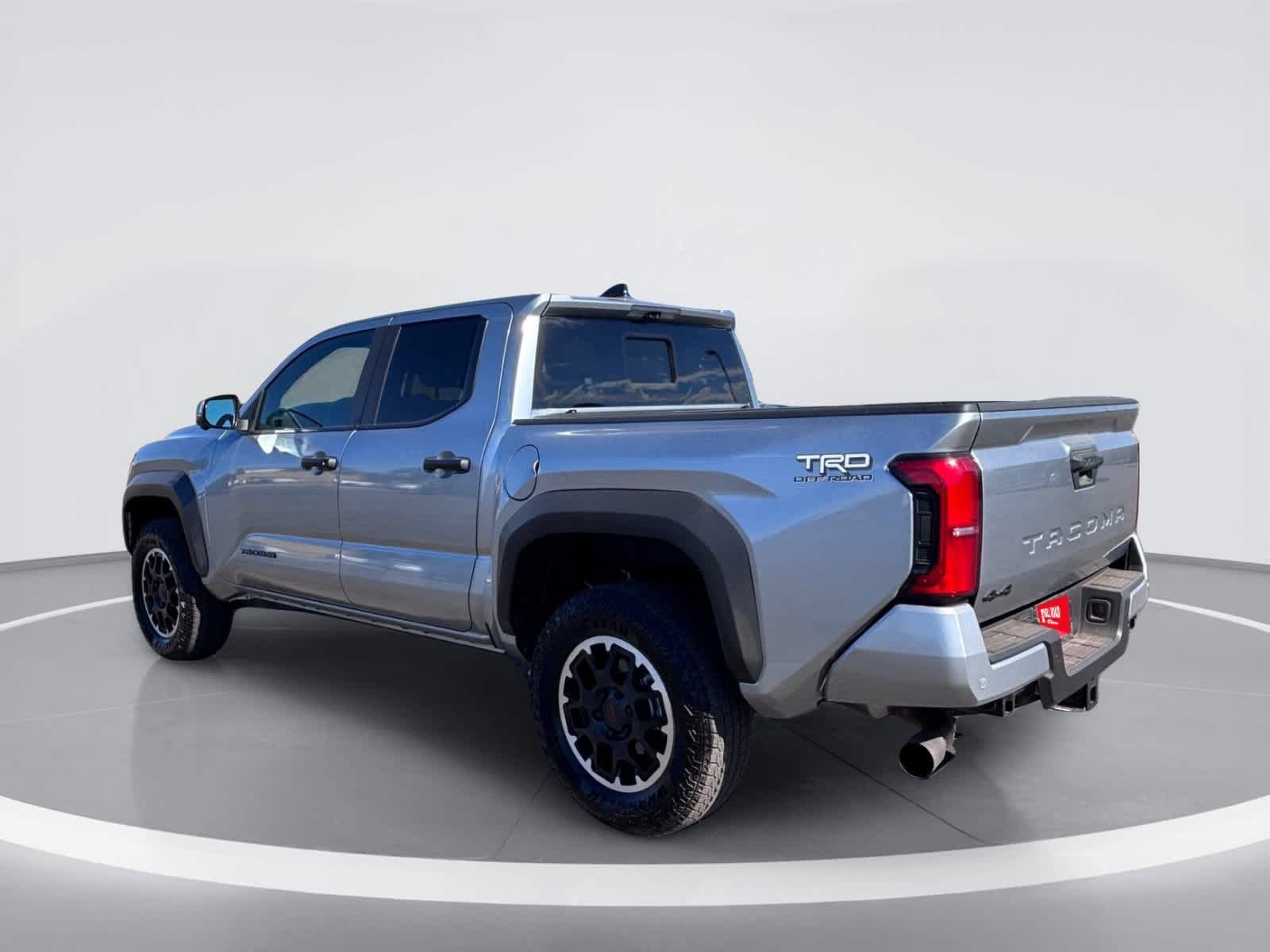 Used 2026 Toyota Tacoma TRD Off-Road w/ TRD Off Road Premium Package AWD/4WD image 4