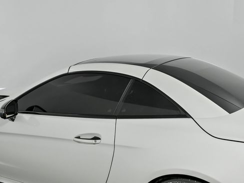 Used 2018 Mercedes-Benz SL 63 AMG image 21