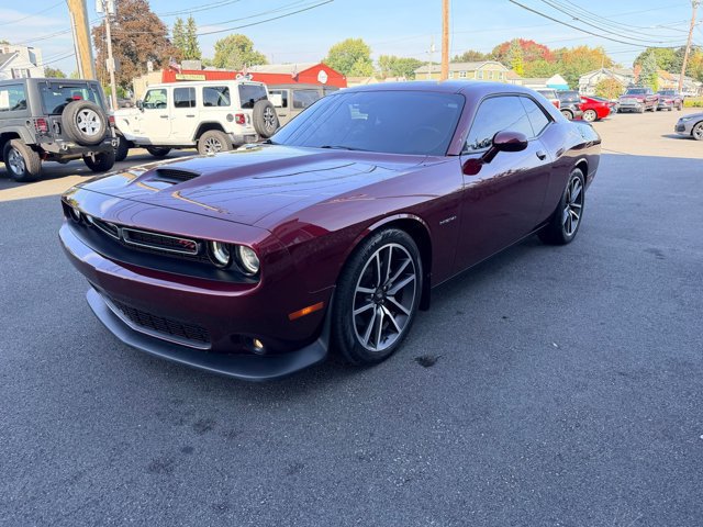 Certified 2022 Dodge Challenger R/T w/ Plus Package RWD image 3