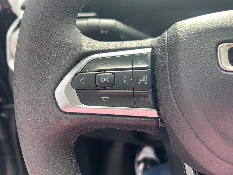 Used 2024 Jeep Compass Limited w/ Elite Group AWD/4WD image 15
