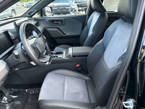 New 2026 Toyota RAV4 XSE w/ Panoramic Sun Roof Package AWD/4WD image 8