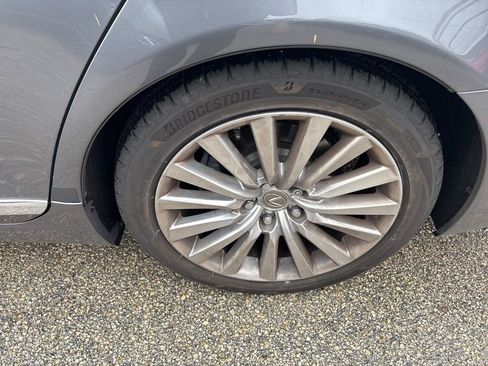 Used 2013 Lexus LS 460 w/ Comfort Pkg image 13