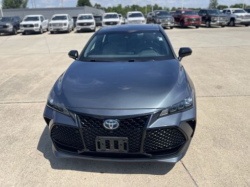Used 2020 Toyota Avalon XSE w/ All Weather Liner Package FWD image 12
