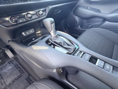 New 2026 Honda HR-V LX image 13