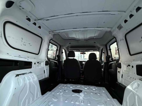 Used 2017 RAM ProMaster City Tradesman SLT w/ Rear Back-up Camera Group FWD image 40