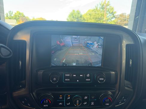 Used 2016 Chevrolet Silverado 2500 LTZ w/ LTZ Plus Package AWD/4WD image 29