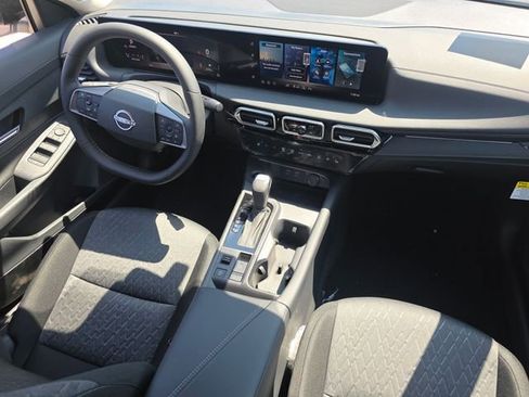 New 2026 Nissan Sentra SV w/ SV Convenience Package FWD image 21