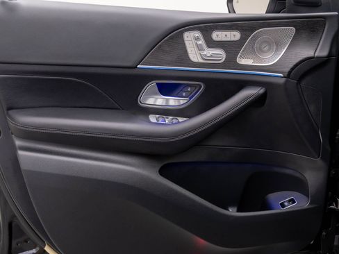 New 2026 Mercedes-Benz GLS 450 4MATIC image 15