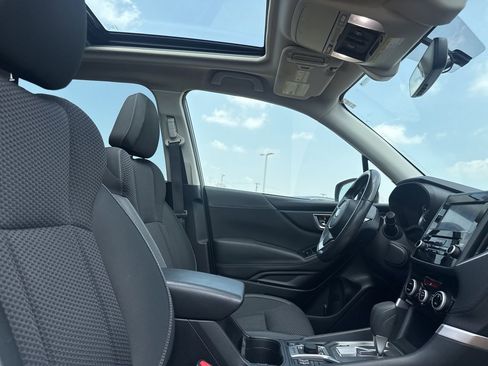 Used 2021 Subaru Forester Premium w/ Popular Package #1 AWD/4WD image 30